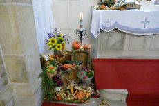 Familiengottesdienst zum Erntedankfest in der Weingartenkapelle (Foto: Karl-Franz Thiede)